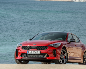 Kia Stinger Red Static (1)